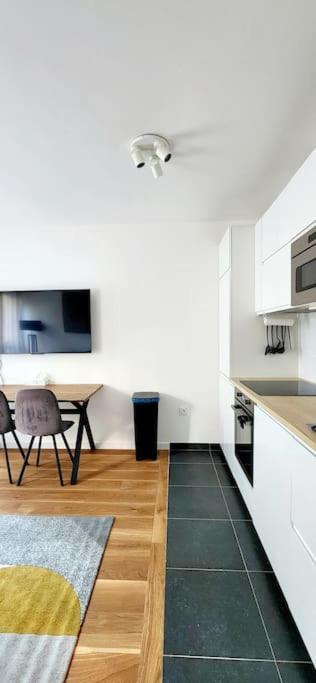 סורן New & Serene 1-Bedroom Apart Near #Ladefenseparis #Parking&Fibre מראה חיצוני תמונה
